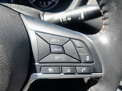 Used 2023 Nissan Sentra SR w/ Midnight Edition Package FWD image 7