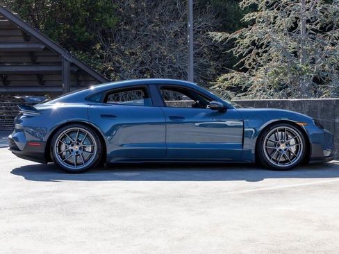 New 2025 Porsche Taycan Turbo GT image 75