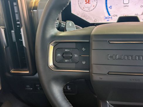 Used 2024 GMC Hummer EV 2X w/ Extreme Off-Road Package AWD/4WD image 26
