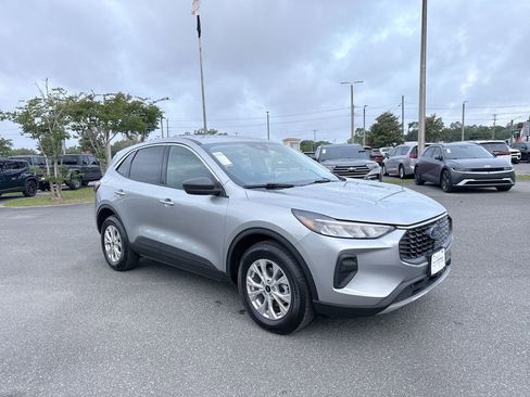 Used 2023 Ford Escape Active AWD/4WD image 1