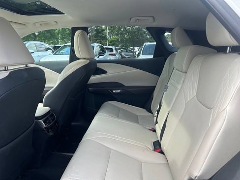 Used 2024 Lexus RX 350 Premium w/ Accessory Package (Z1) AWD/4WD image 13