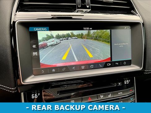 Used 2017 Jaguar XE R-Sport AWD/4WD image 14