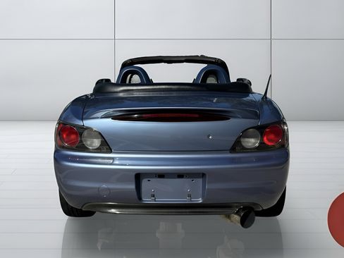 Used 2003 Honda S2000 image 9