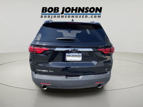 Used 2023 Chevrolet Traverse LT AWD/4WD image 4