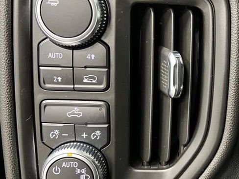 Used 2023 GMC Sierra 1500 Pro w/ Graphite Edition image 32