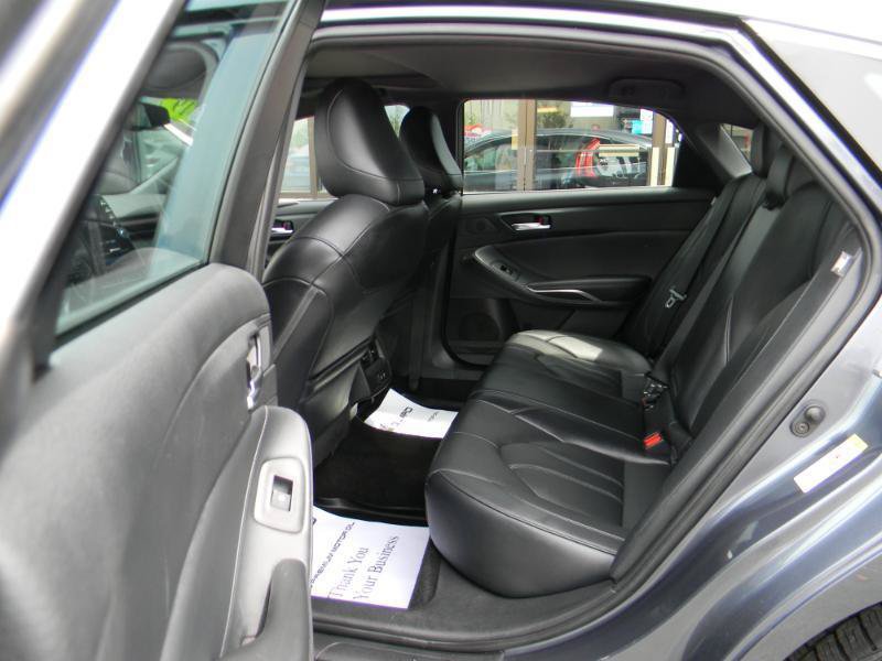 Used 2019 Toyota Avalon XLE w/ Moonroof Package FWD image 12