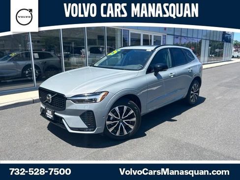 Certified 2025 Volvo XC60 B5 Plus AWD/4WD image 1