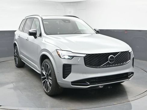 New 2026 Volvo XC90 B6 Ultra w/ Protection Package Premier AWD/4WD image 2
