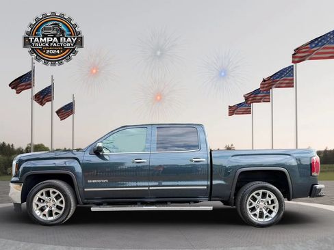 Used 2017 GMC Sierra 1500 SLT w/ SLT Premium Package RWD image 8