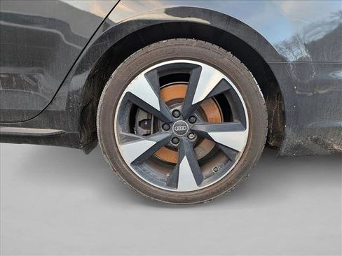 Used 2017 Audi A4 2.0T Premium Plus w/ Premium Plus Package image 13