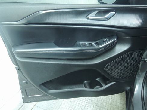 Used 2024 Jeep Grand Cherokee L Laredo image 23