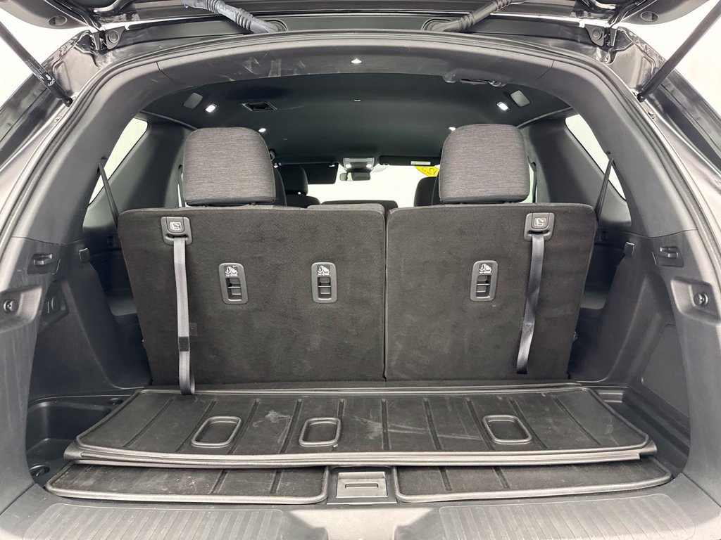 Certified 2025 Honda Pilot Sport image 9
