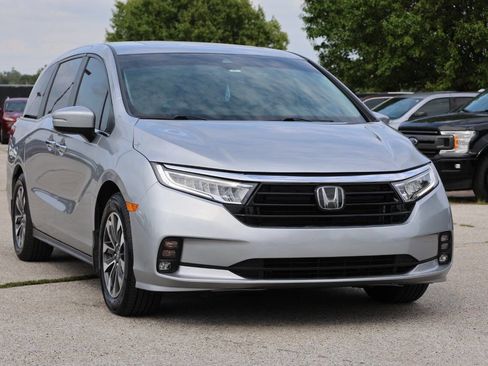 Used 2021 Honda Odyssey EX-L image 4