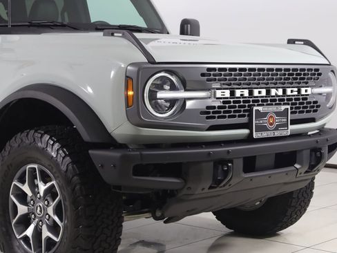Used 2024 Ford Bronco Badlands AWD/4WD image 26