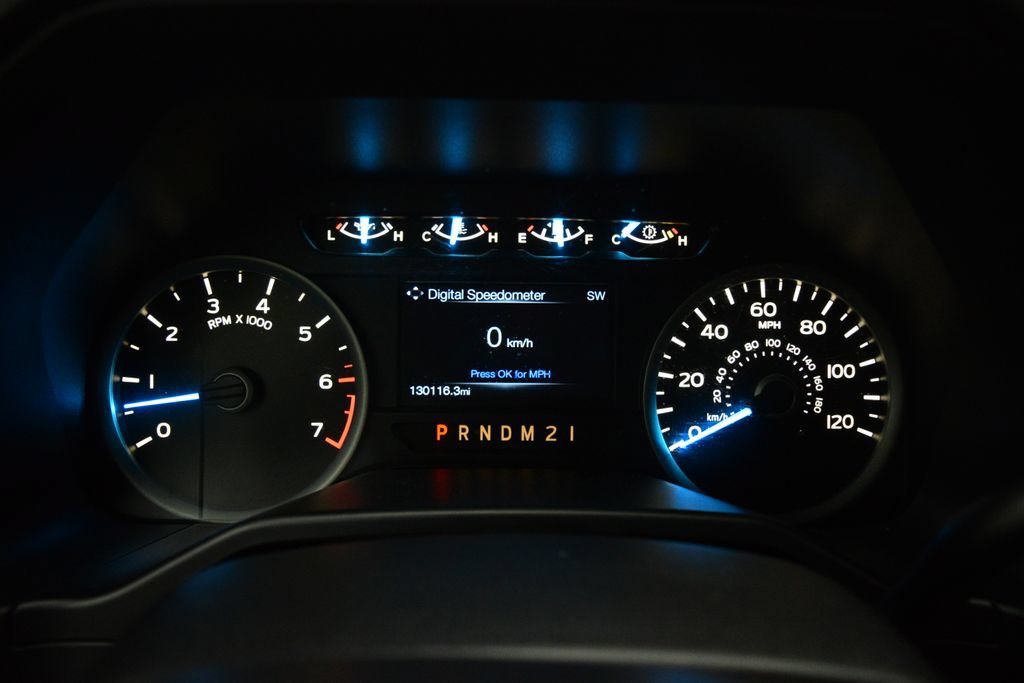 Used 2015 Ford F150 XLT w/ Equipment Group 302A Luxury AWD/4WD image 19