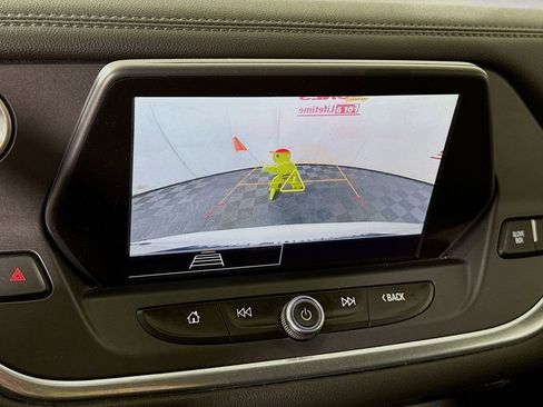 Used 2021 Chevrolet Blazer LT FWD image 5