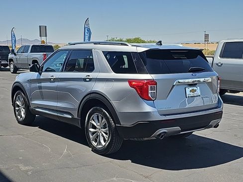 Used 2024 Ford Explorer Limited image 5