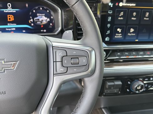 Used 2026 Chevrolet Silverado 1500 LT Trail Boss w/ LT Trail Boss Premium Package AWD/4WD image 25