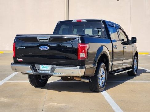 Used 2017 Ford F150 XLT w/ Equipment Group 302A Luxury image 5