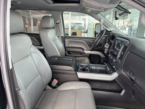 Used 2015 Chevrolet Silverado 2500 LTZ image 31