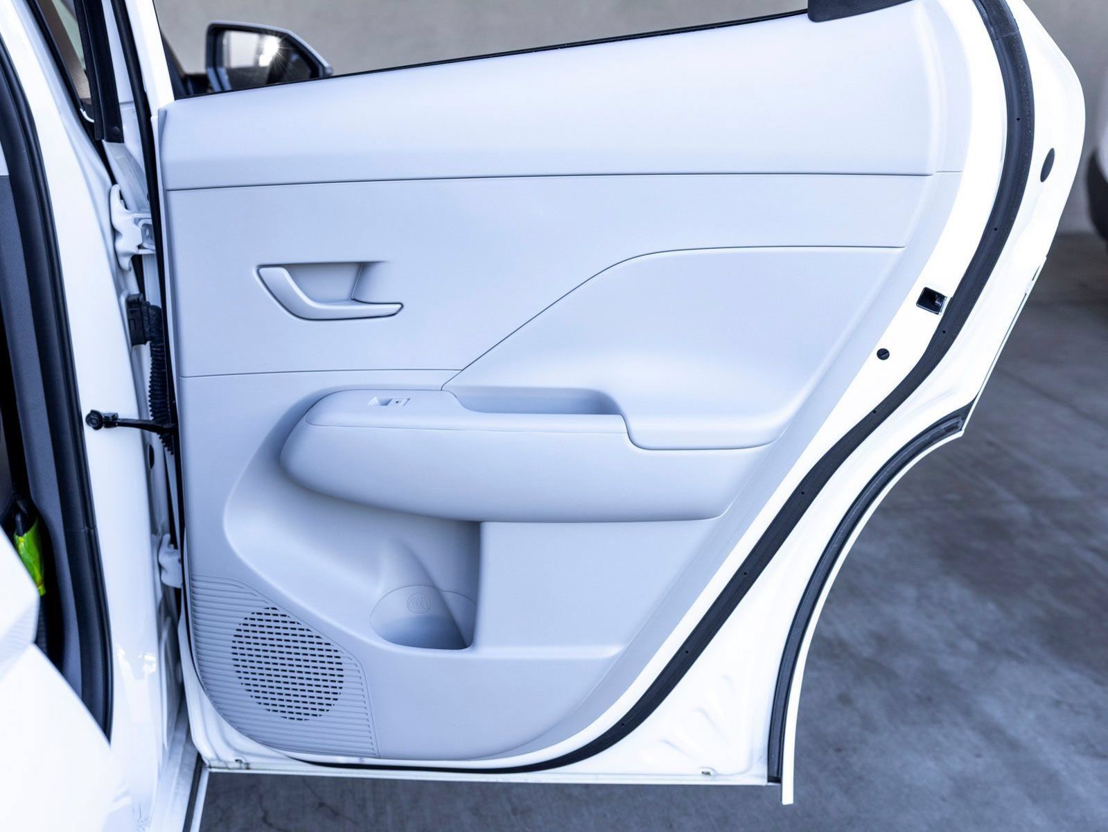 New 2025 Hyundai Kona SEL FWD image 23