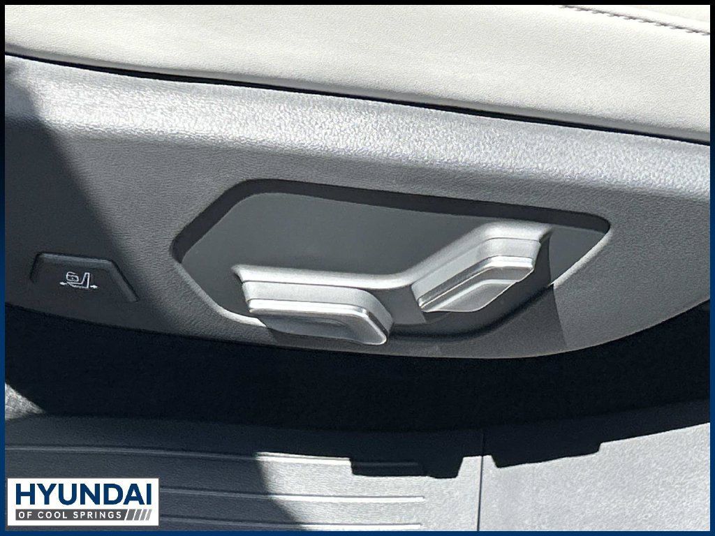 New 2026 Hyundai Santa Fe Calligraphy FWD image 21