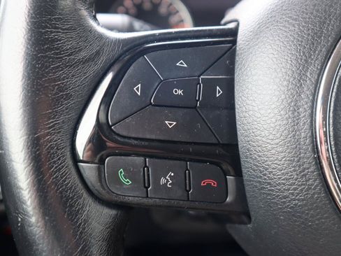 Used 2017 Jeep Renegade Altitude AWD/4WD image 62