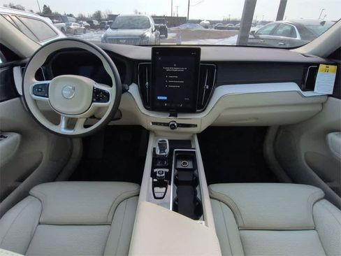 New 2026 Volvo XC60 B5 Ultra w/ Protection Package Premier image 15