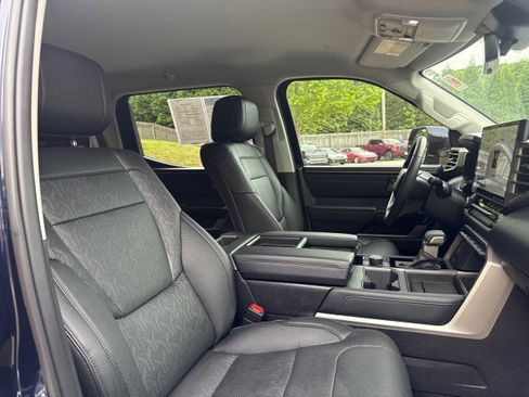 Used 2024 Toyota Tundra Limited w/ Power Package AWD/4WD image 43