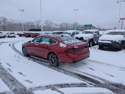 New 2025 Honda Accord EX-L image 5