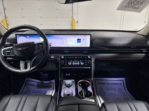 Used 2025 Genesis GV80 2.5T Standard image 7