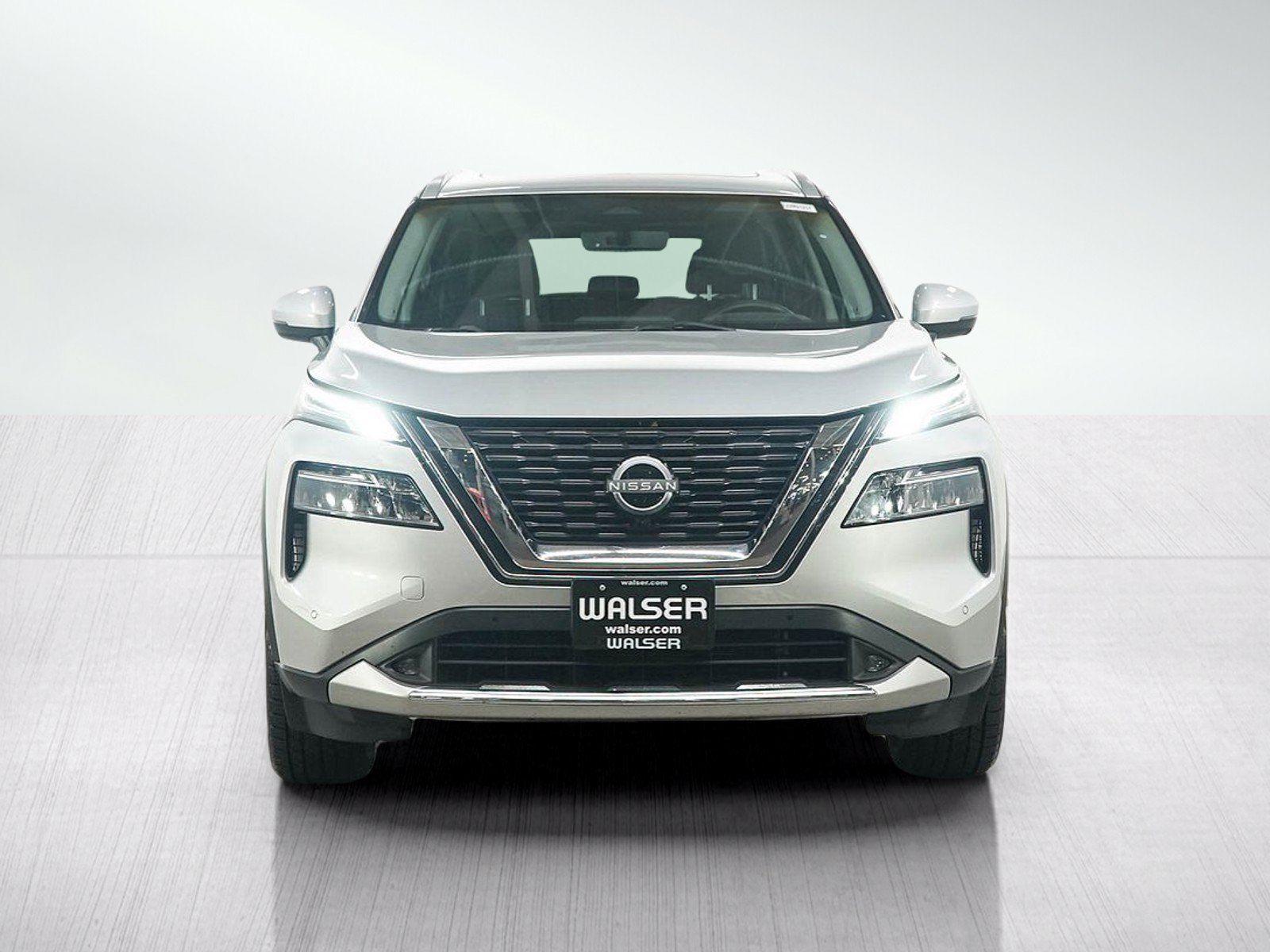 Used 2022 Nissan Rogue Platinum w/ Head-Up Display Package AWD/4WD image 8