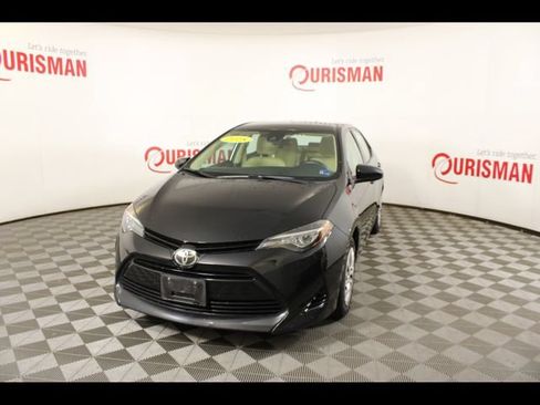 Used 2018 Toyota Corolla LE w/ Carpet Mat Package (TMS) FWD image 1