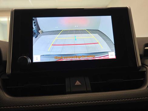 Certified 2023 Toyota RAV4 LE AWD/4WD image 13