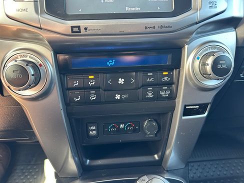 Used 2019 Toyota 4Runner Limited AWD/4WD image 18