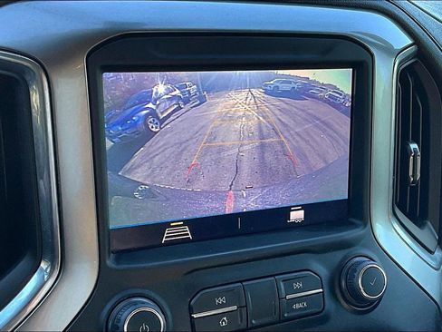 Used 2022 Chevrolet Silverado 1500 LT Trail Boss image 10