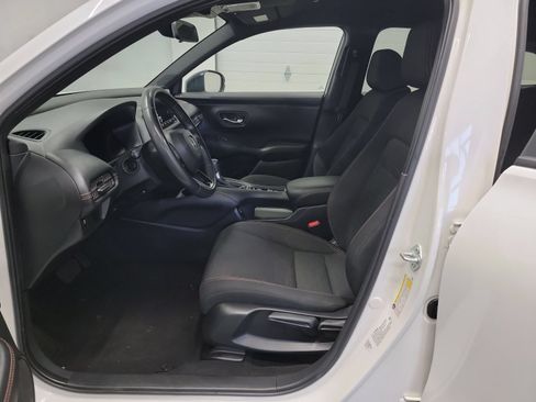 Used 2024 Honda HR-V Sport image 12