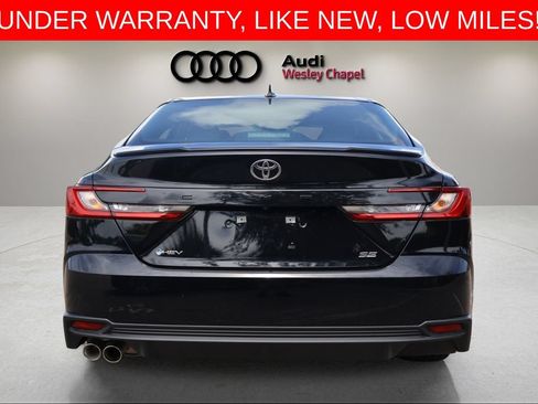 Used 2026 Toyota Camry SE FWD image 4