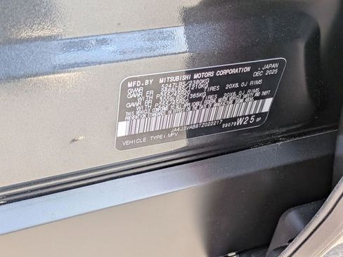 New 2026 Mitsubishi Outlander SE FWD image 36