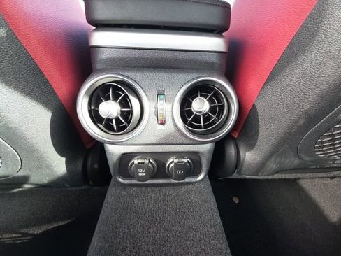 Used 2021 Kia Stinger GT1 AWD/4WD image 25