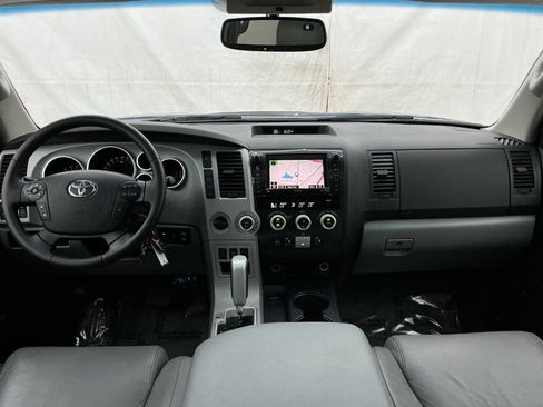 Used 2008 Toyota Sequoia Limited AWD/4WD image 28
