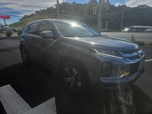 Used 2025 Mitsubishi Outlander Sport SE AWD/4WD image 5