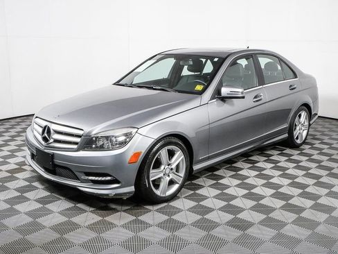 Used 2011 Mercedes-Benz C 300 Sedan image 25