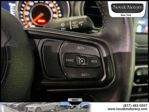 Used 2022 Jeep Gladiator Sport AWD/4WD image 21