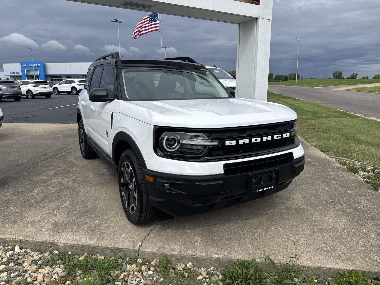 Used 2024 Ford Bronco Sport Outer Banks AWD/4WD image 7