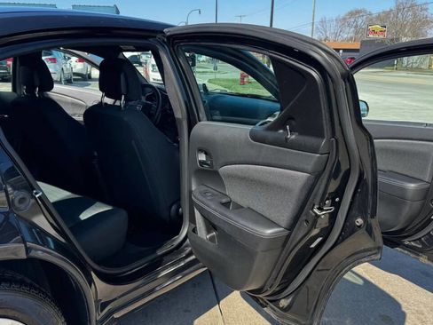 Used 2014 Dodge Avenger SE image 15