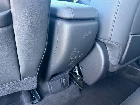 Used 2023 Buick Encore GX Select w/ Sport Touring Package FWD image 27