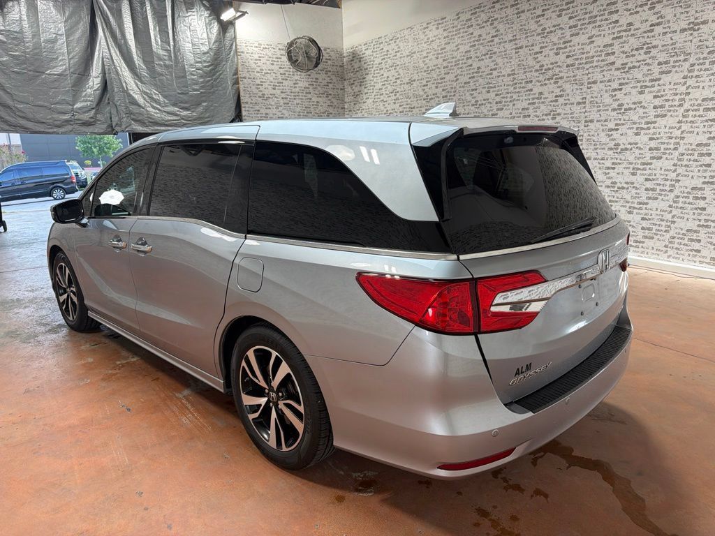 Used 2019 Honda Odyssey Elite image 5