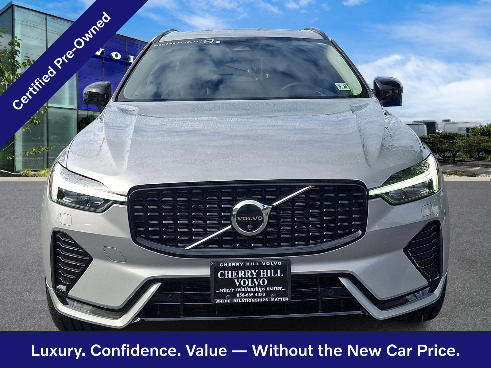 Certified 2023 Volvo XC60 B5 Ultimate w/ Climate Package AWD/4WD image 2