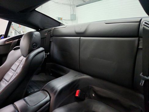 Used 2010 Ferrari California RWD image 20